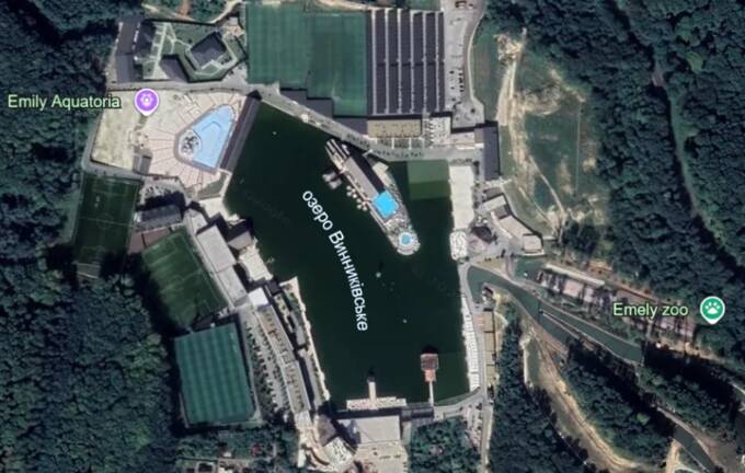 Винниківська фабрика, Bentley і елітний курорт: як контрабандист Козловський збагачується на бюджетних коштах Львова